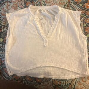 Hi-Low frayed edge box style shirt